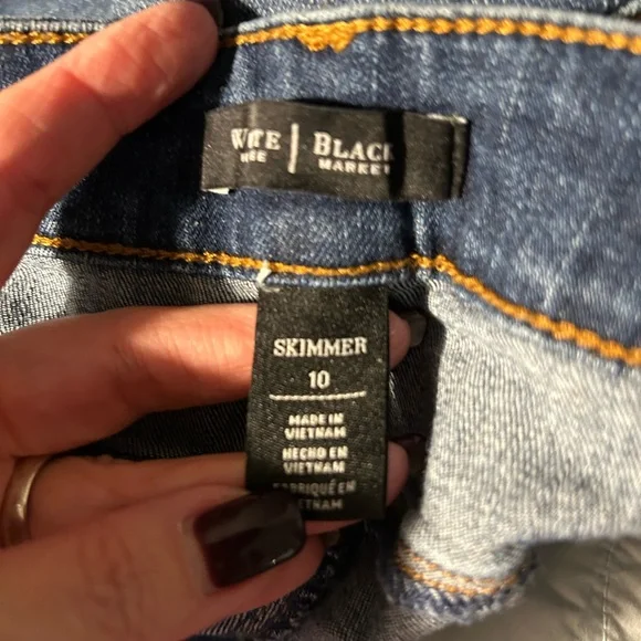 White House Black Market Dark Blue Skinny Jeans - Picture 4 of 4